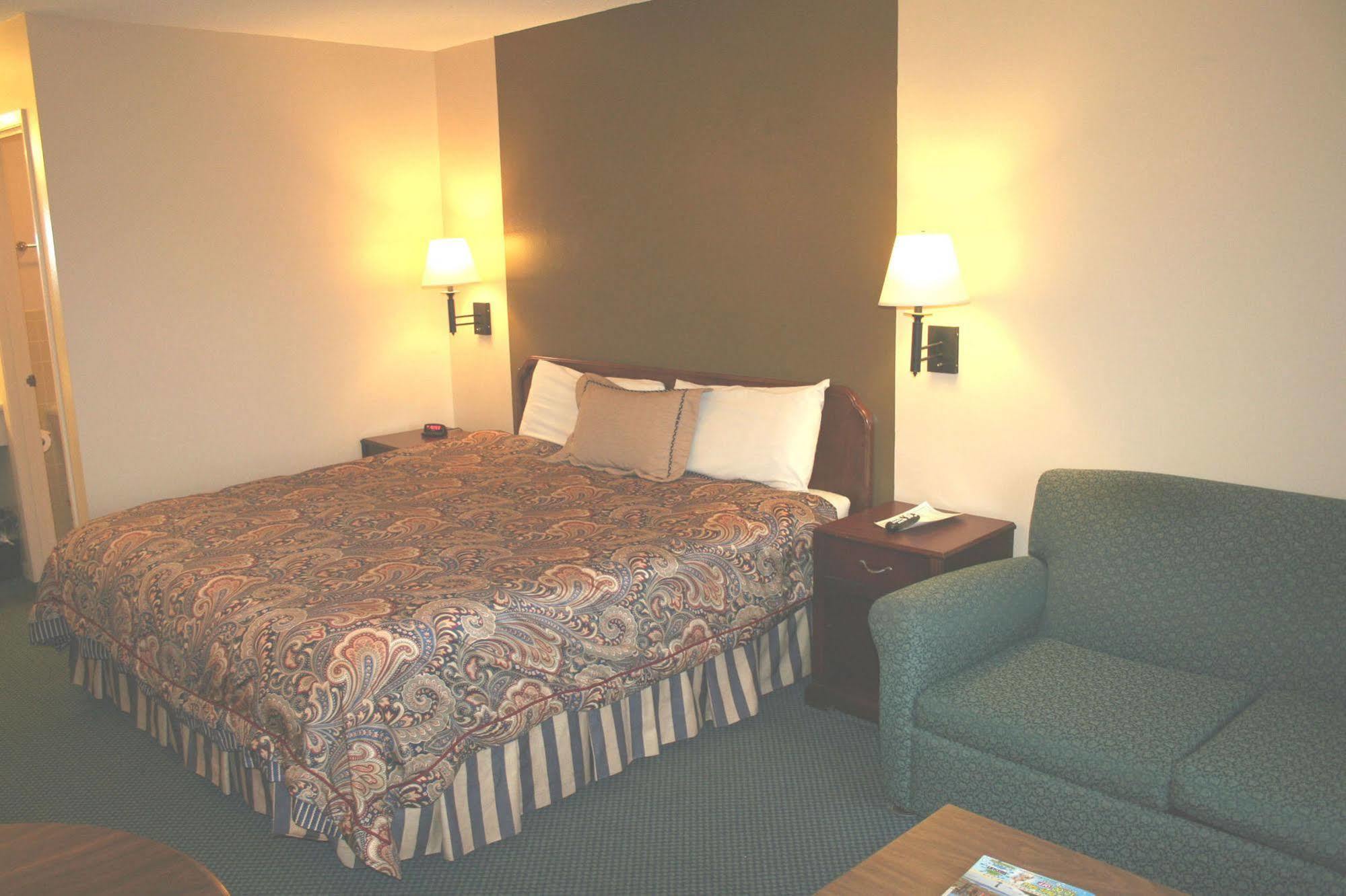 Lake Lighthouse Inn Osage Beach Εξωτερικό φωτογραφία